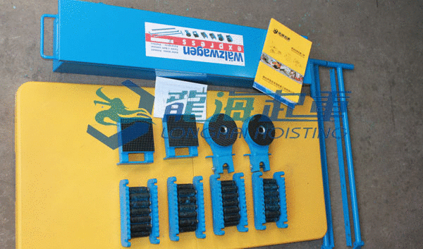 N型成套載重滾輪小車實物圖 N型成套載重滾輪小車實物圖